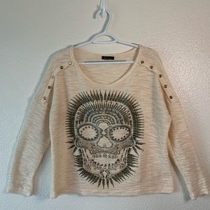 Cream Skull Long Sleeves